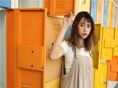 女人脖子右邊長痣面相圖解