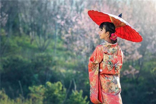 能娶到妻子有福氣的男人面相怎么看，能娶有錢老婆的男人手相